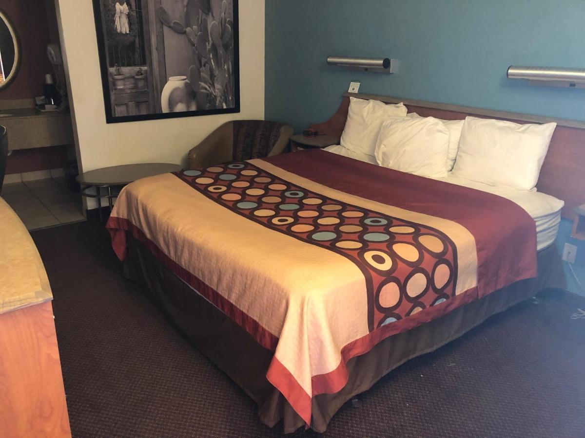 Oyo Hotel Eloy Az I-10 Bagian luar foto