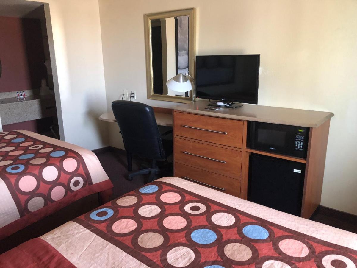 Oyo Hotel Eloy Az I-10 Bagian luar foto